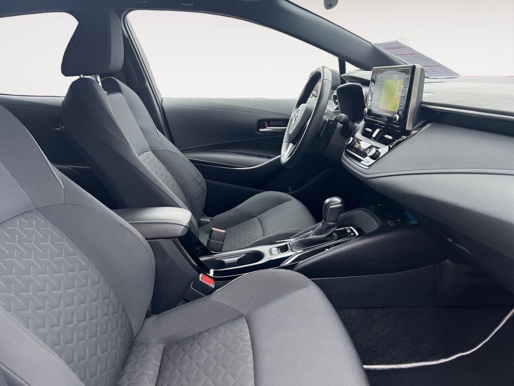 Fahrzeugabbildung Toyota Corolla 2.0 Hybrid Club