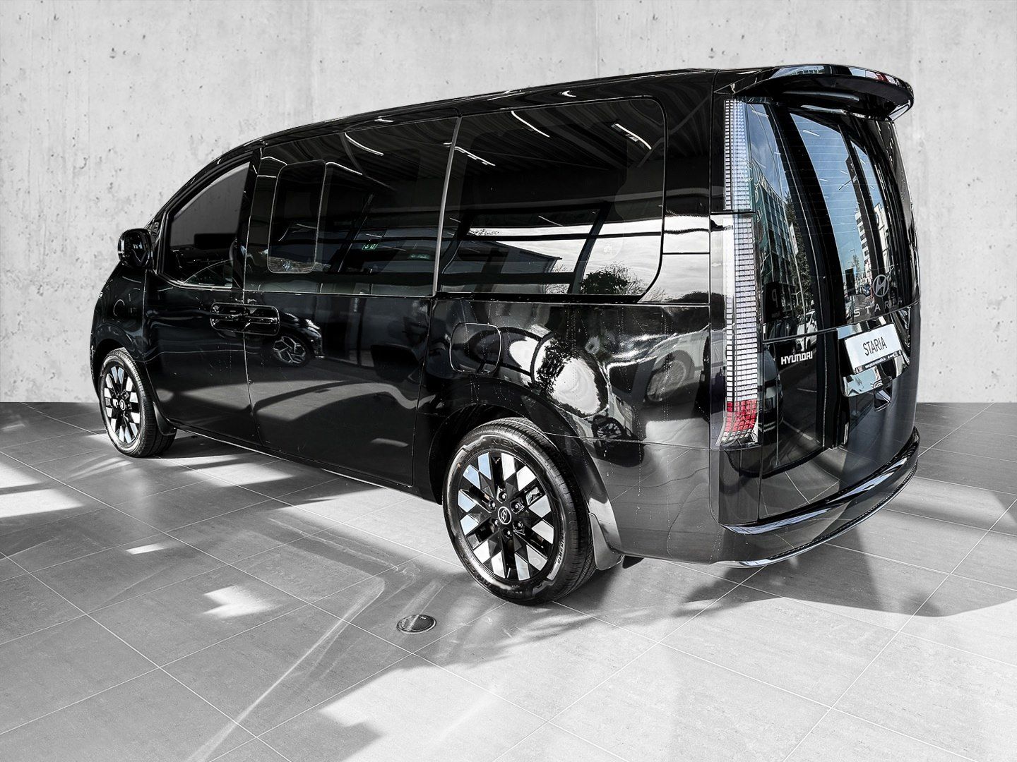 Hyundai STARIA - Bild 2