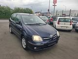 Nissan Almera Tino Acenta - Nissan Almera acenta mit Benzin-Antrieb