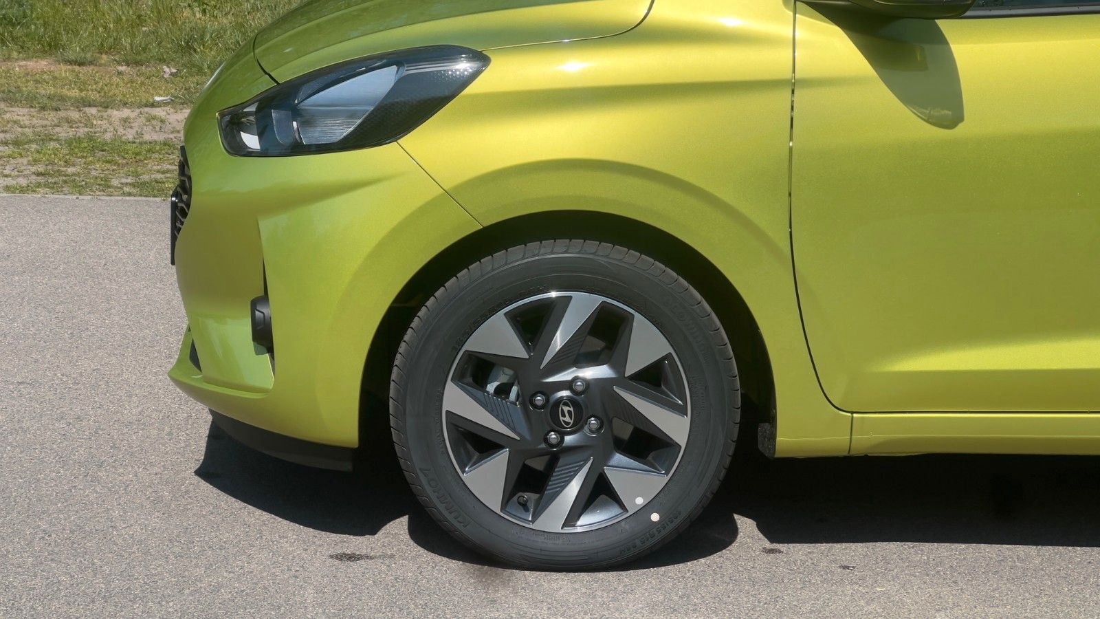 Fahrzeugabbildung Hyundai i10 1.0 Trend *Klima*Navi*CarPlay*PDC*RFKamera*