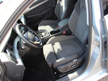 Volkswagen Golf VIII 2.0 TDI Style Tiptronic Klima LED Navi