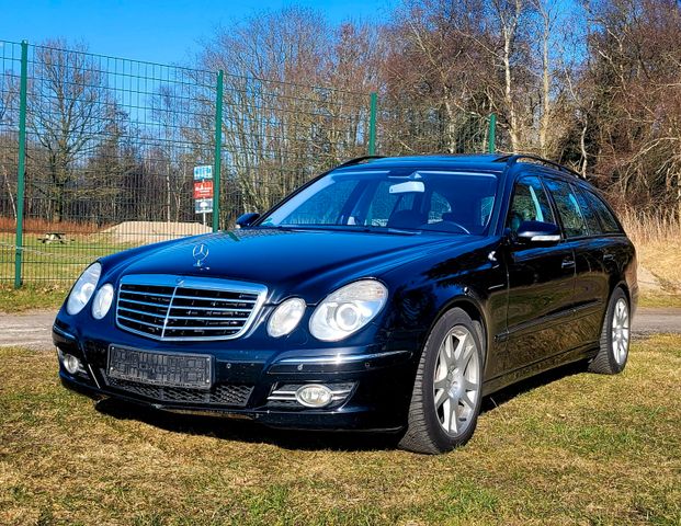 Mercedes-Benz E 320 E -Klasse T-Modell  CDI Sport-paket Leder