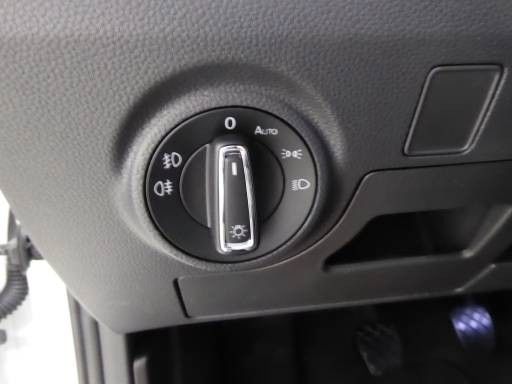 Fahrzeugabbildung SEAT Arona 1.0 TSI XCELLENCE+NAVIGATION+LED+TEMPOMAT+