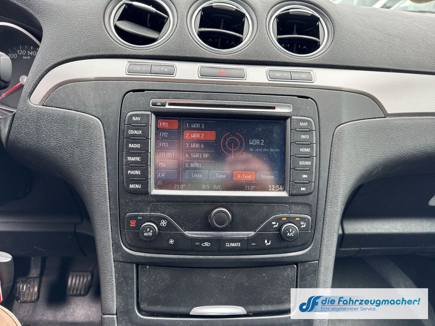Fahrzeugabbildung Ford S-Max Business Edition Navi Mehrzonenklima *EXPO