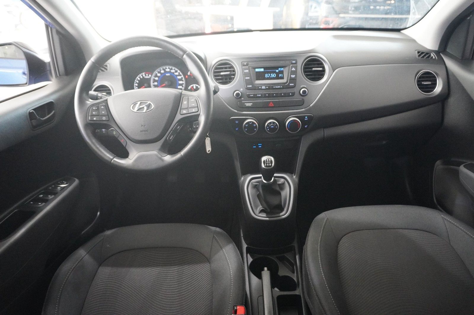 Fahrzeugabbildung Hyundai i10 1.2 YES! 5-TÜR KLIMA/WINTER/TEMP./NEBEL/DAB+