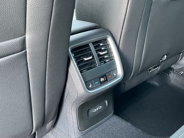 Skoda Octavia Combi 1.5 TSI mHEV Balance *DSG*MATRIX*