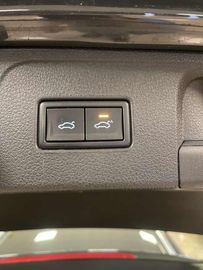 Volkswagen Passat - 12