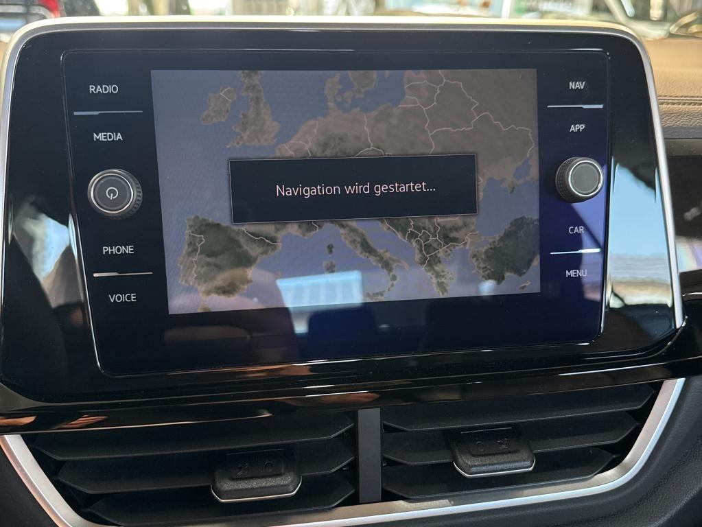 Volkswagen T-Roc R-Line 1.5 TSI 110kW 7-Gang DSG 4 Türen, миниатюра 24