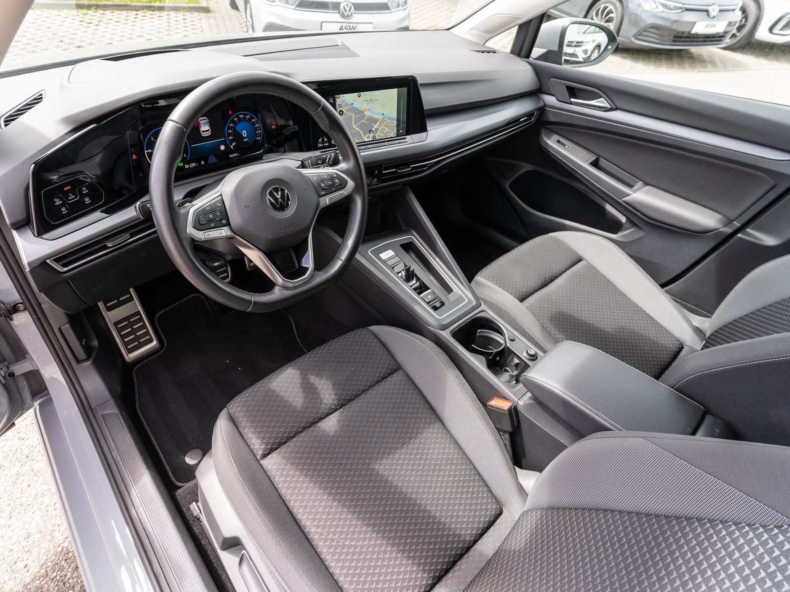 Volkswagen Golf - Bild 12