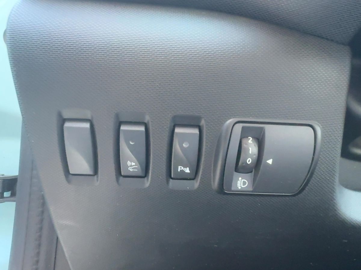 Fahrzeugabbildung Renault Twingo Electric ZEN Faltdach DAB+ Klimaaut.