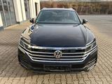 Volkswagen Touareg 3.0 V6 TDI 210kW 4MOTION Tiptronic - - Volkswagen Touareg: 4.2