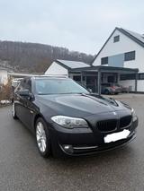 BMW 525d F11 218 ps 2012/12 TÜV 10/26 - BMW: Kombi, F10