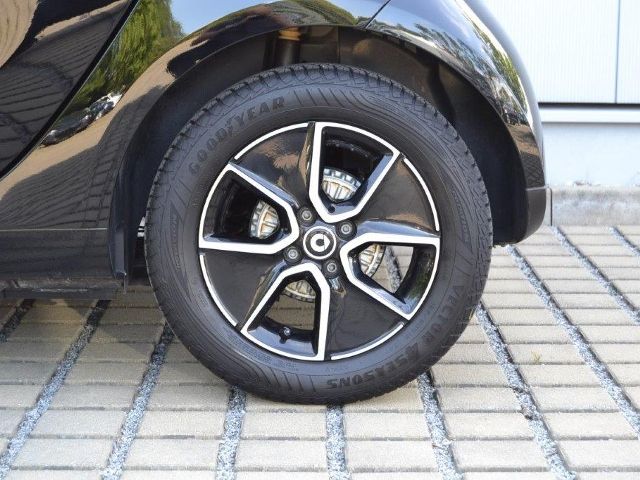 fortwo EQ Passion ADVANCED+PLUS-PAKET/GRA/PDC/CO