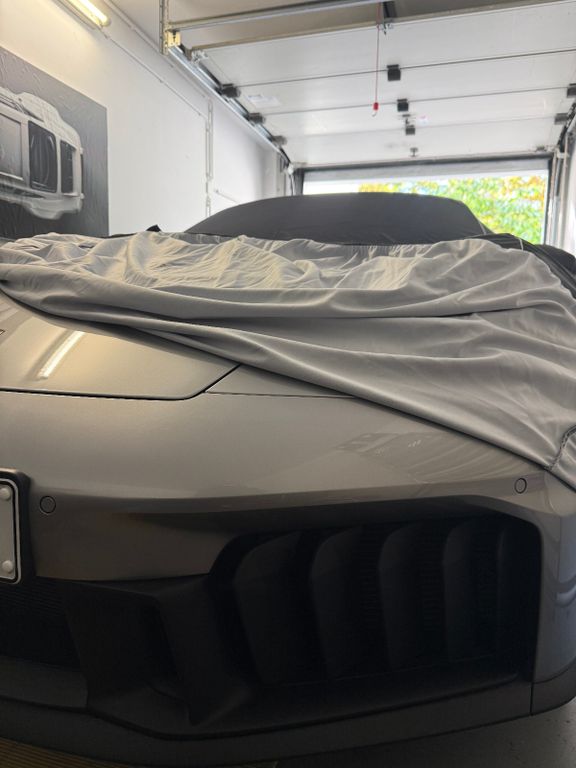 Image of Porsche 992