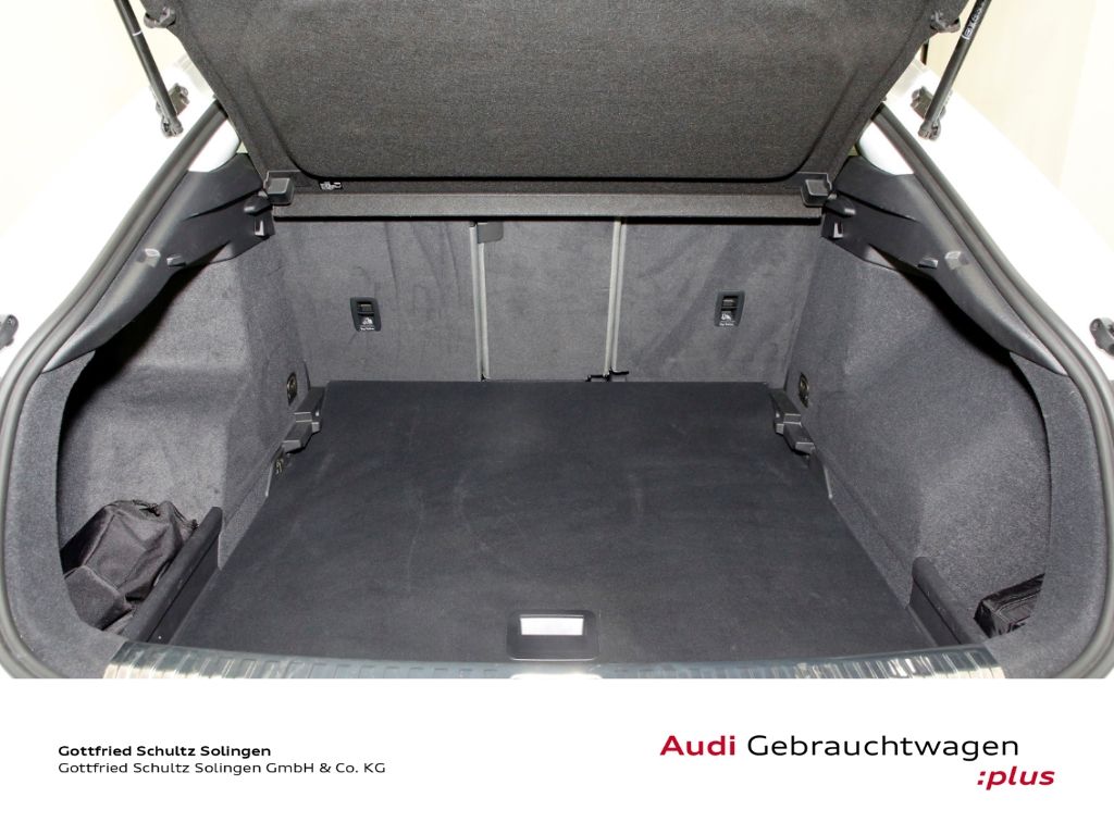 Audi Q3 Sportback 35 TDI quattro S-line Pano foto 8
