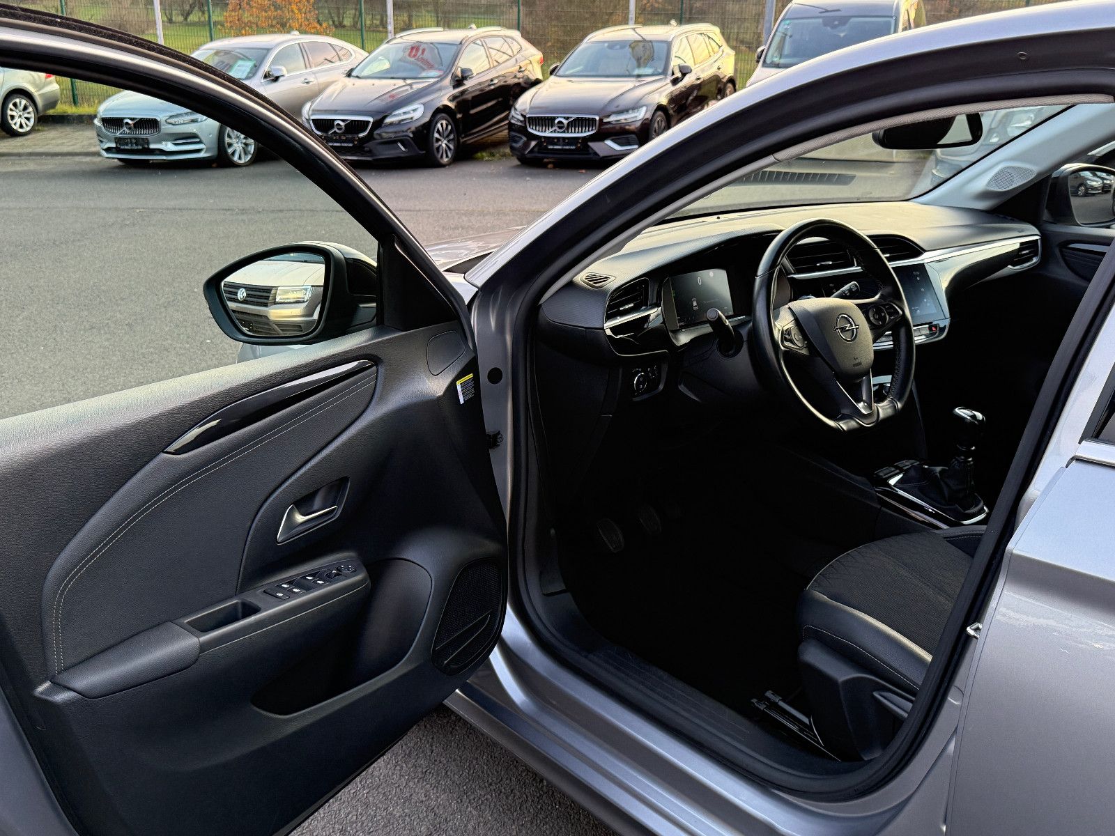 Fahrzeugabbildung Opel Corsa F 1.5 D Elegance GRA LED Navi PDC Kamera