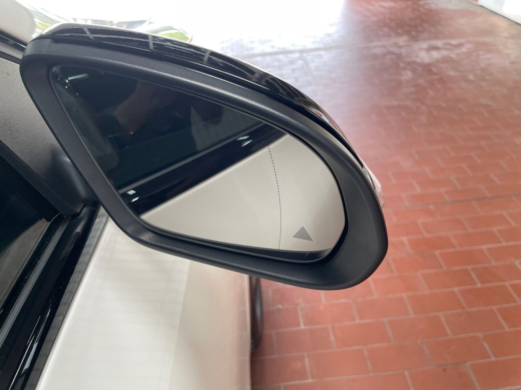 Mercedes-Benz EQA 300 4matic Progressive AMG MBUX Progressive foto 21