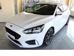 Fahrzeugabbildung Ford Focus ST-Line,Sitzheizung,Kamera,Top-Zustand