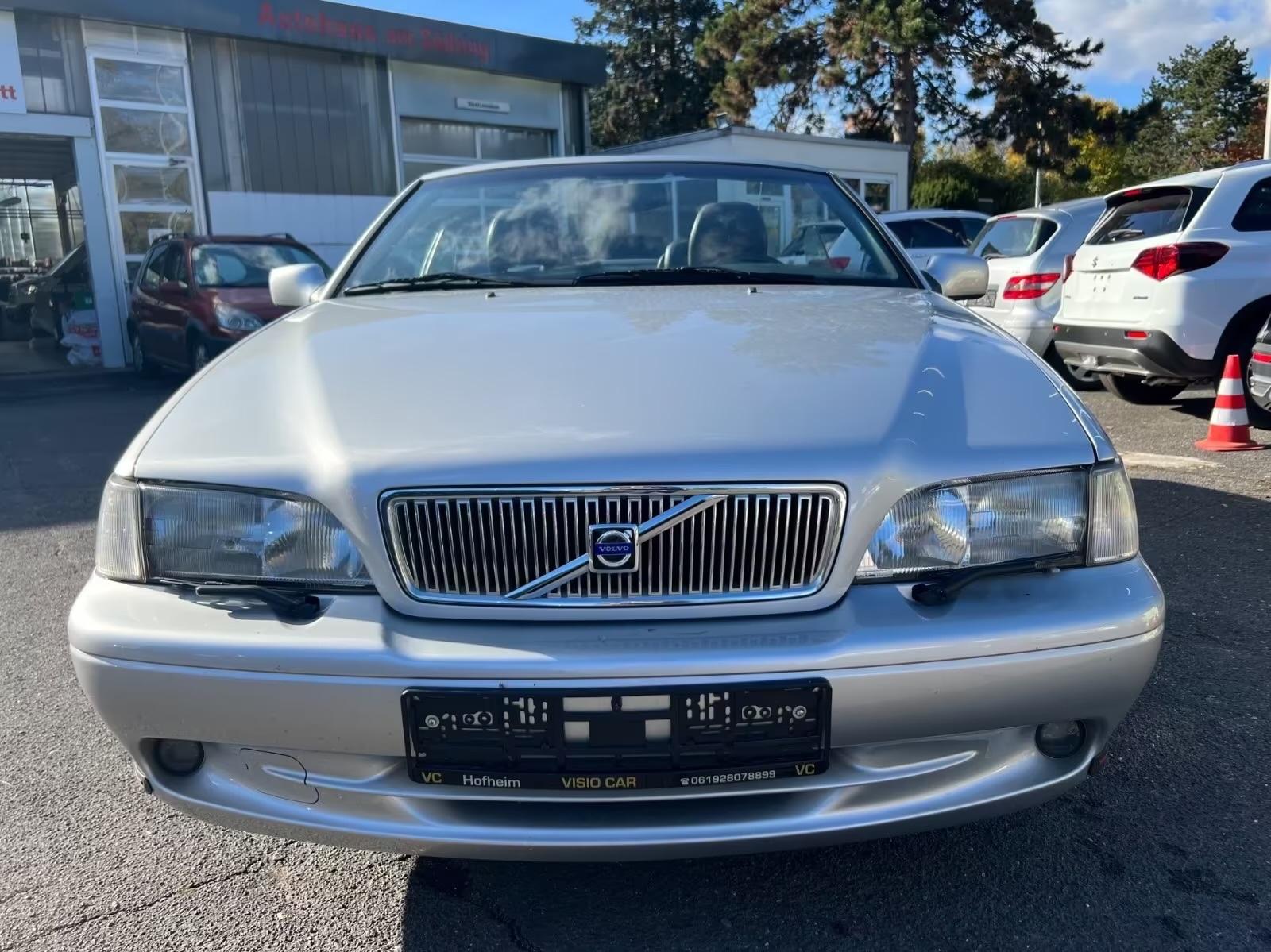 Volvo C70 2.0T Cabrio5.Zylinder/Klimaaut./Alcantar/ALU