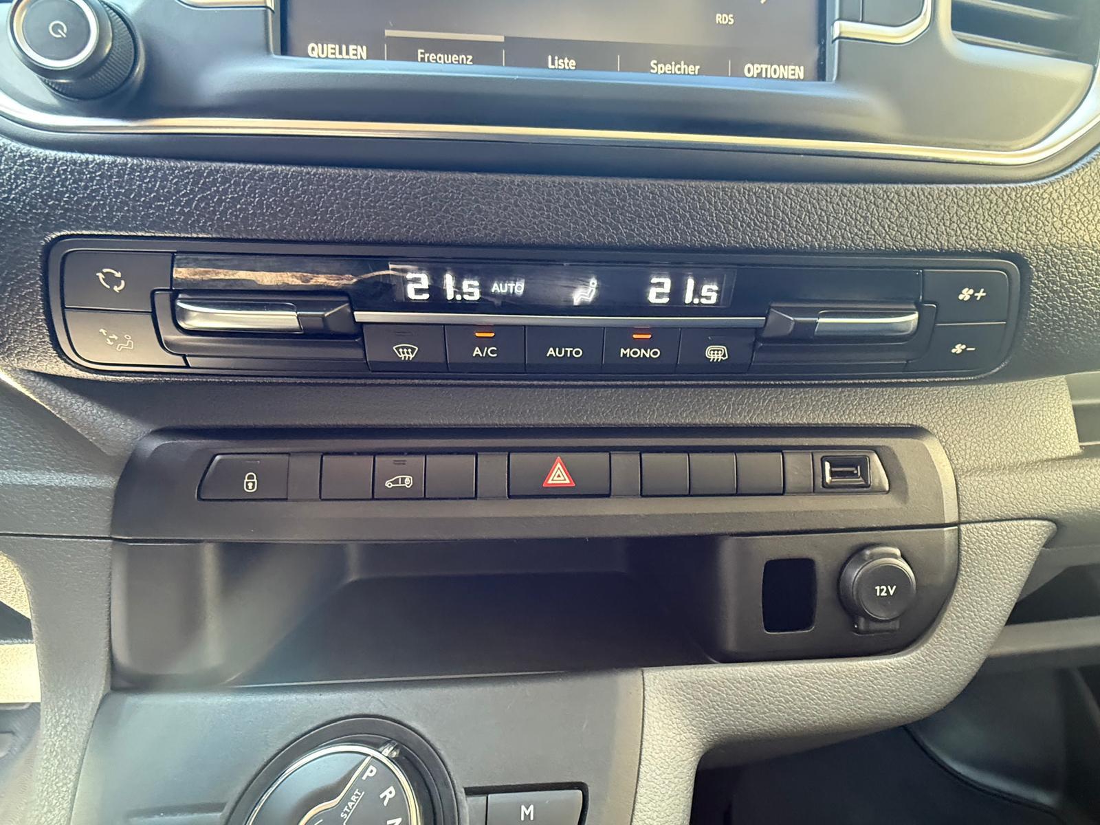 Opel Vivaro Automatik Elegance Standheizung PDC 177Ps