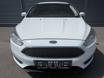 Ford Focus - 8