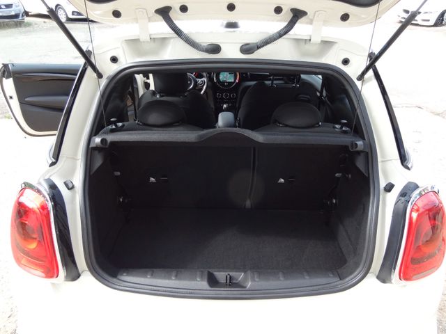 Fahrzeugabbildung MINI ONE Mini. One/JWC/Kam/Navi/Leder/