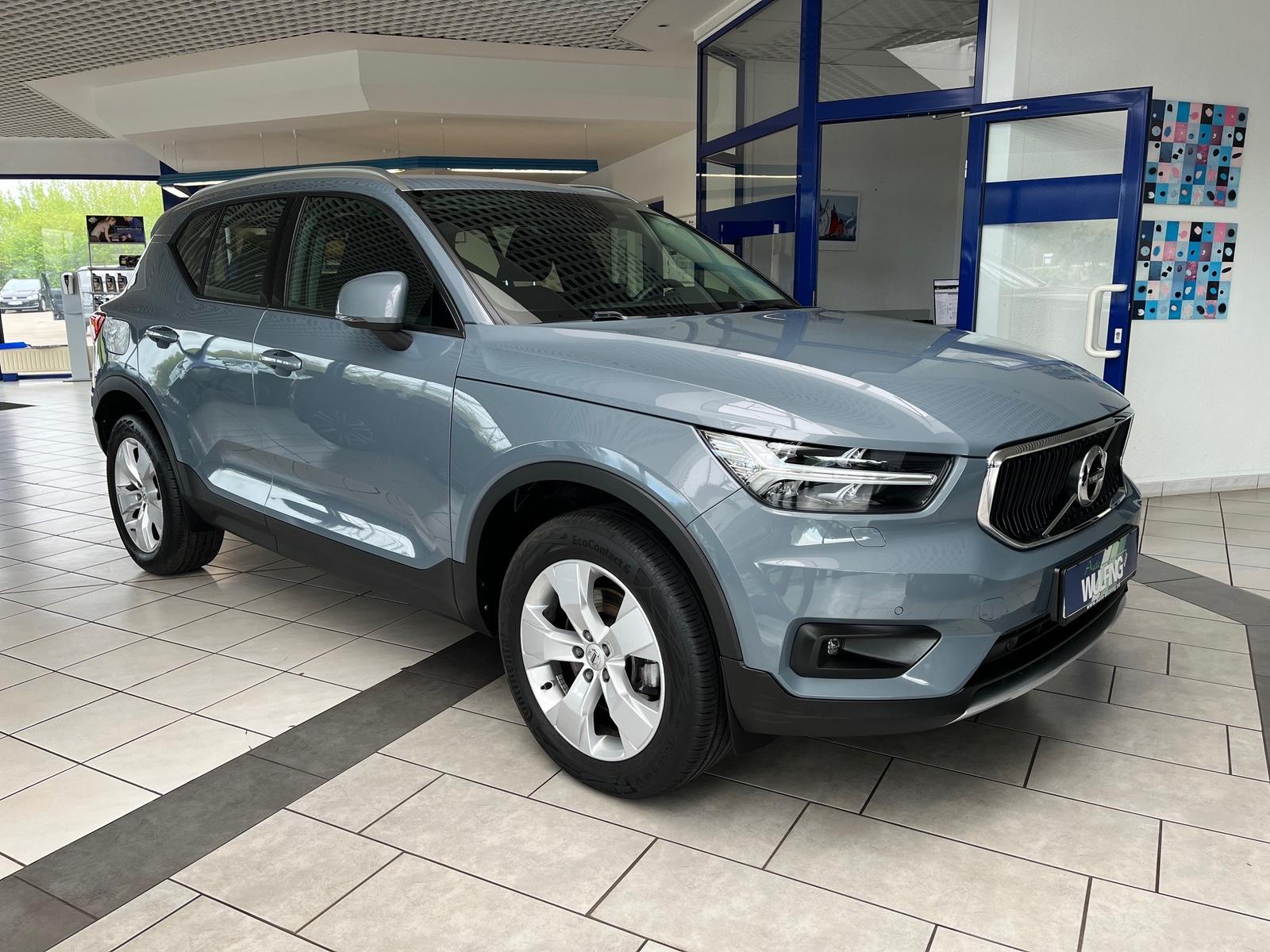 Volvo XC40 T4 Momentum,Voll-LED,AHK,RKF,Navi,
