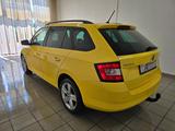Skoda Fabia Combi Style DSG Xenon Sportsitz Bluetooth - Skoda Fabia: Gelb