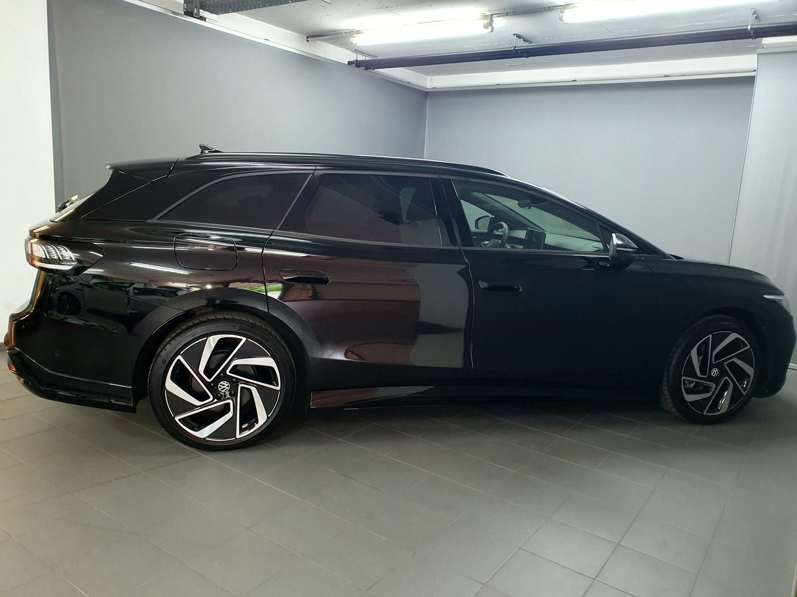 Volkswagen ID.7 Tourer Pro Wärmepumpe AHK Matrix 360 ACC foto 3