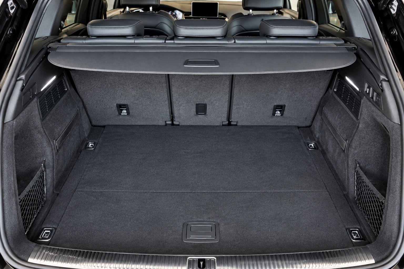 Fahrzeugabbildung Audi Q5 quattro 2.0 S Line+ PANO HEADUP LUFT ANHZV