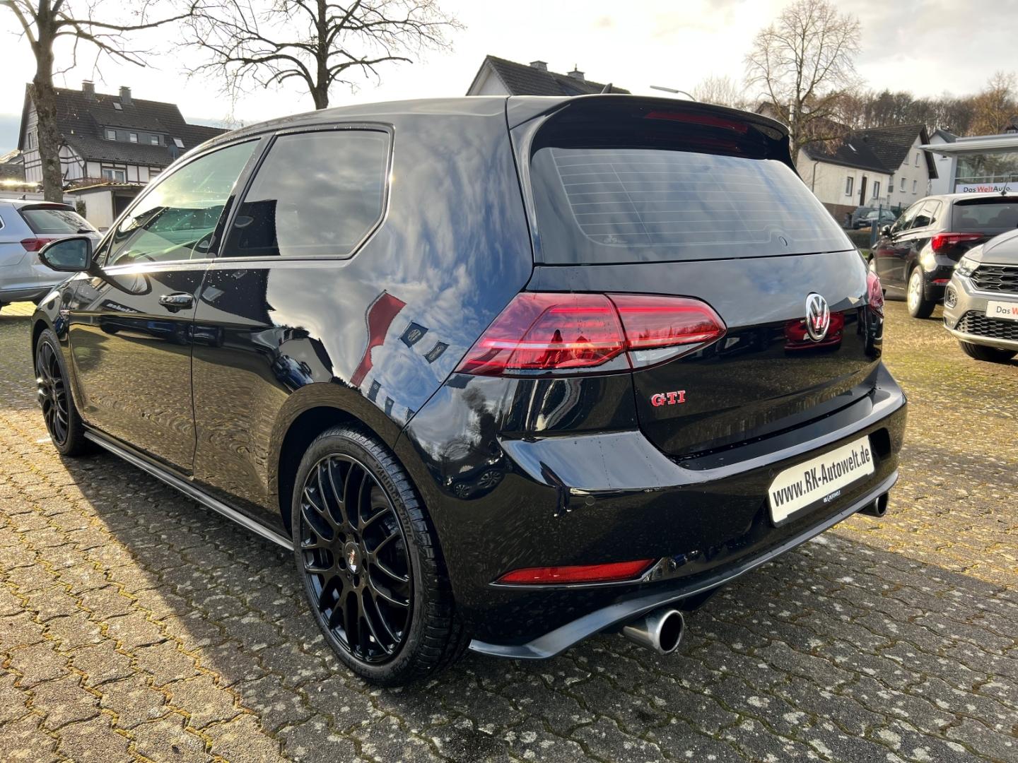 Volkswagen Golf GTI 2.0 TSI DSG LED Navi Leder Sitzheizung