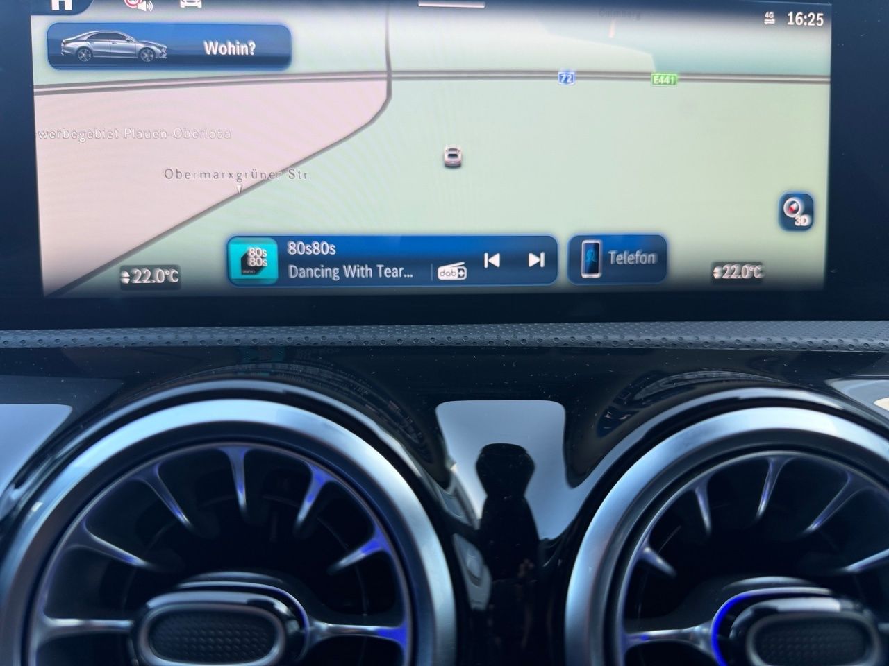 Fahrzeugabbildung Mercedes-Benz CLA 200 d Coupé AMG+AHK+DISTR+NIGHT+MULTIBEAM+