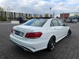 Mercedes-Benz E 300 BlueTec Hybrid*AMG Sportpaket*Panorama* - Mercedes-Benz in Mönchengladbach