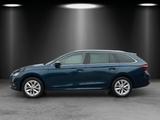 Skoda Octavia Combi 1.5 TSI DSG Style/AHK/HUD/ACC/SHZ/ - Skoda Octavia: Blau