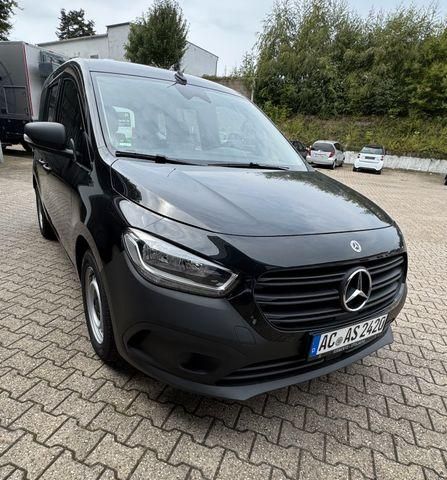 MERCEDES-BENZ Citan Kombi 110 CDI Tourer 70 kW (95 PS), Sch...