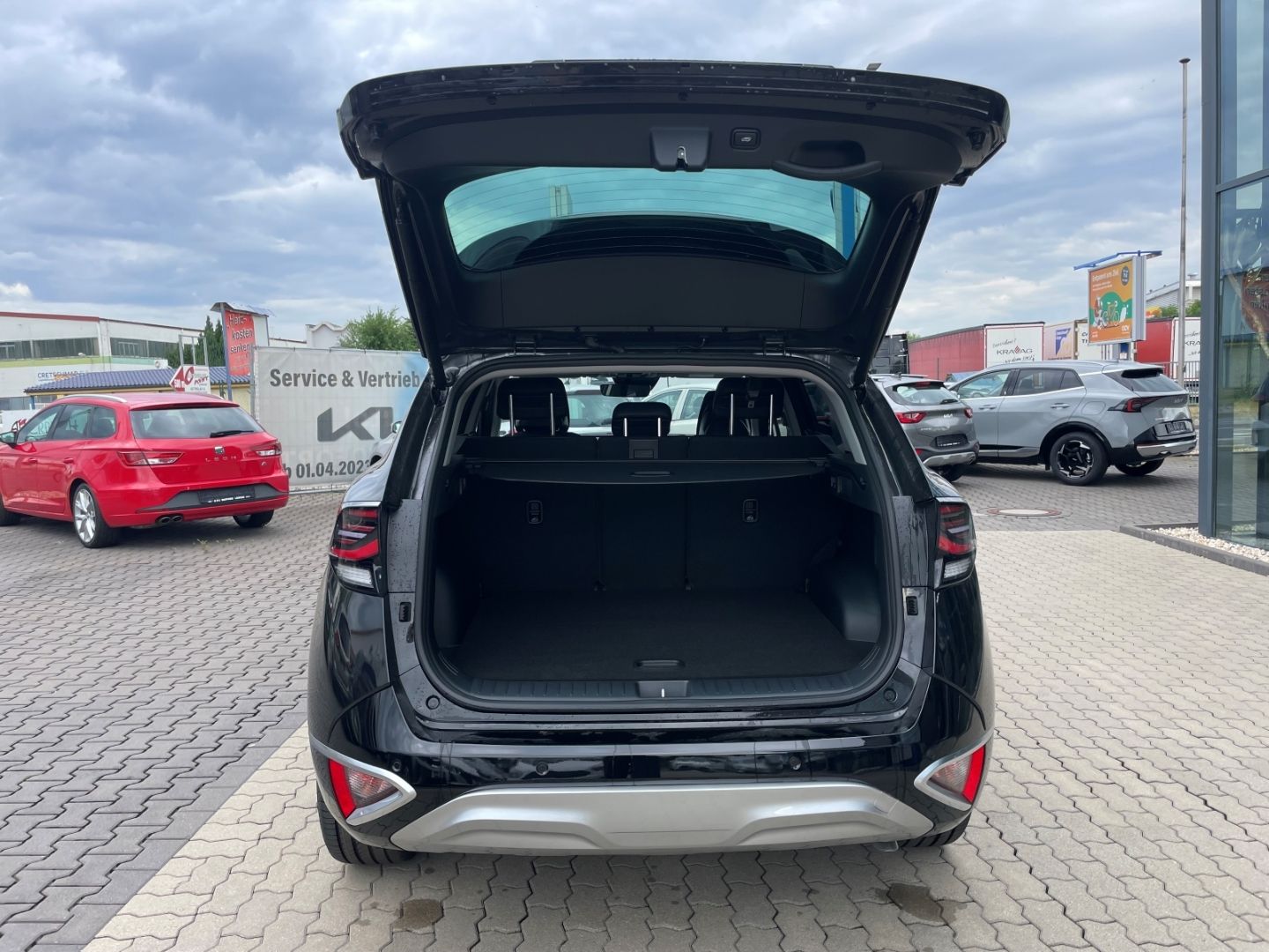 Fahrzeugabbildung Kia Sportage Plug-in Hybrid 4WD 360Kamera LED Panoda