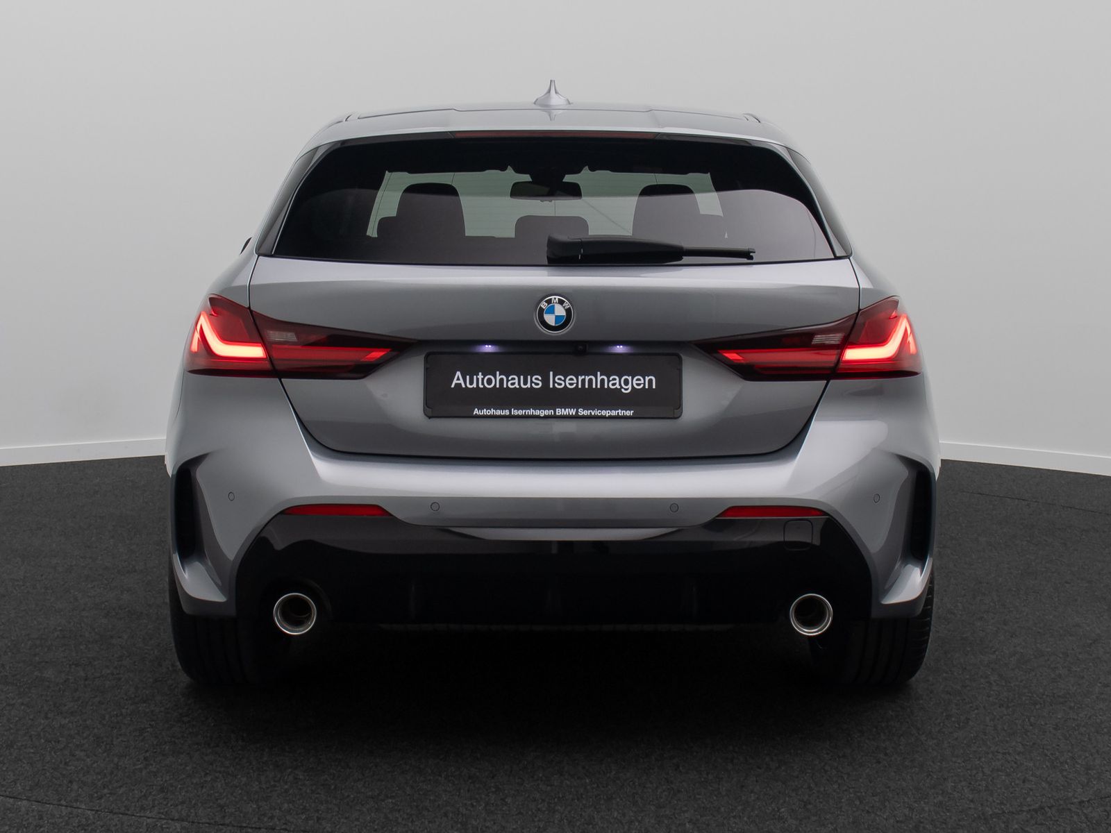 Fahrzeugabbildung BMW 120i M Sport HUD Kamera DAB H/K Alarm LED 18Zoll