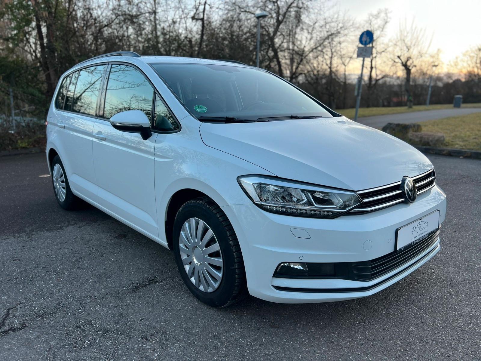 Volkswagen Touran Comfortline 2.0 TDI SCR/DSG/LED