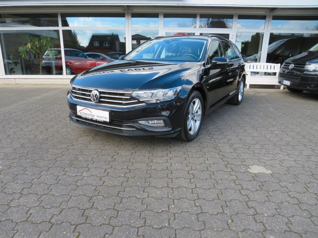 Volkswagen Passat Variant Business DSG ACC NAVI KAMERA APP