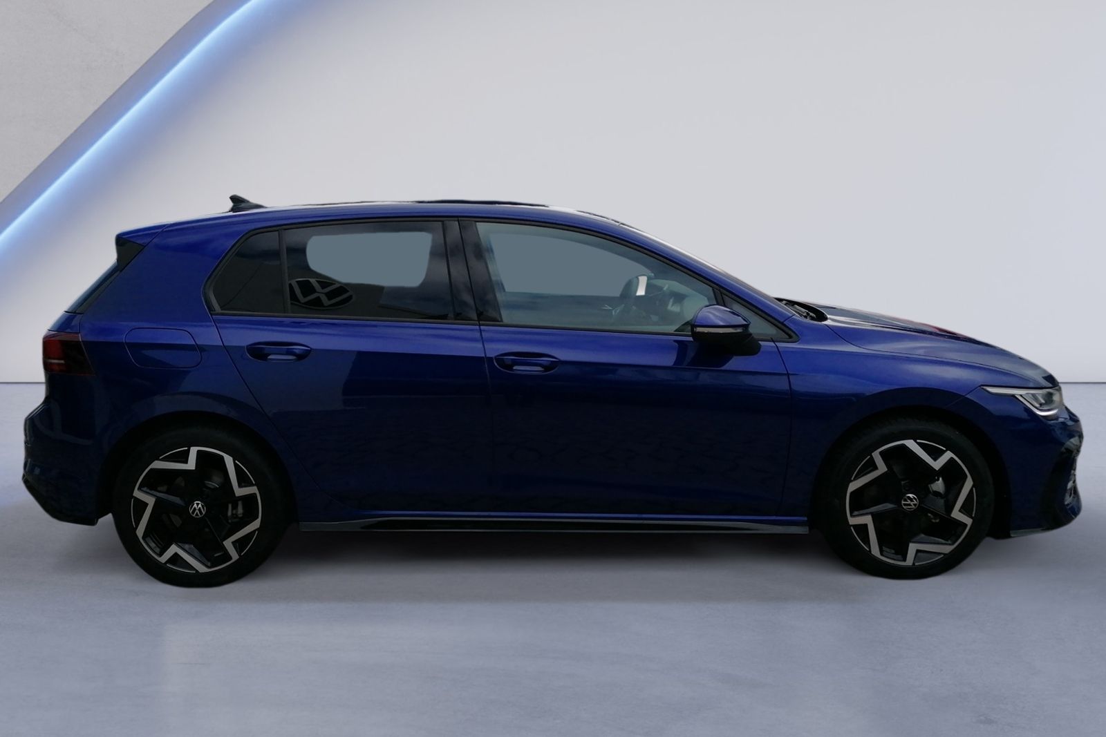 Golf VIII 1.5 TSI R Line KAMERA+NAVI