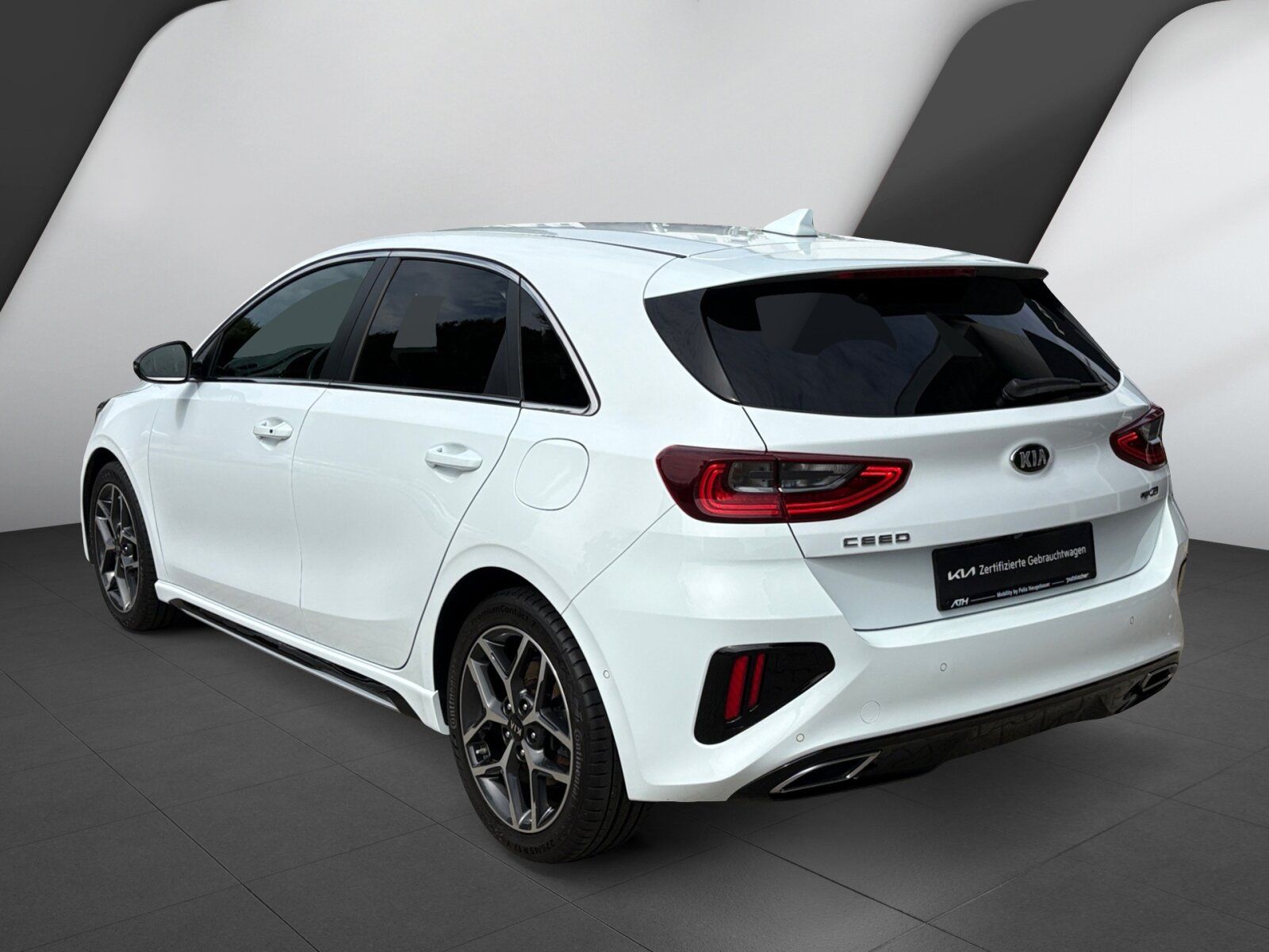 Fahrzeugabbildung Kia Ceed 1.4 T-GDI DCT GT Line NAVI