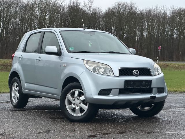 Daihatsu Terios Basis 1.5 4WD Klima Radio Allrad