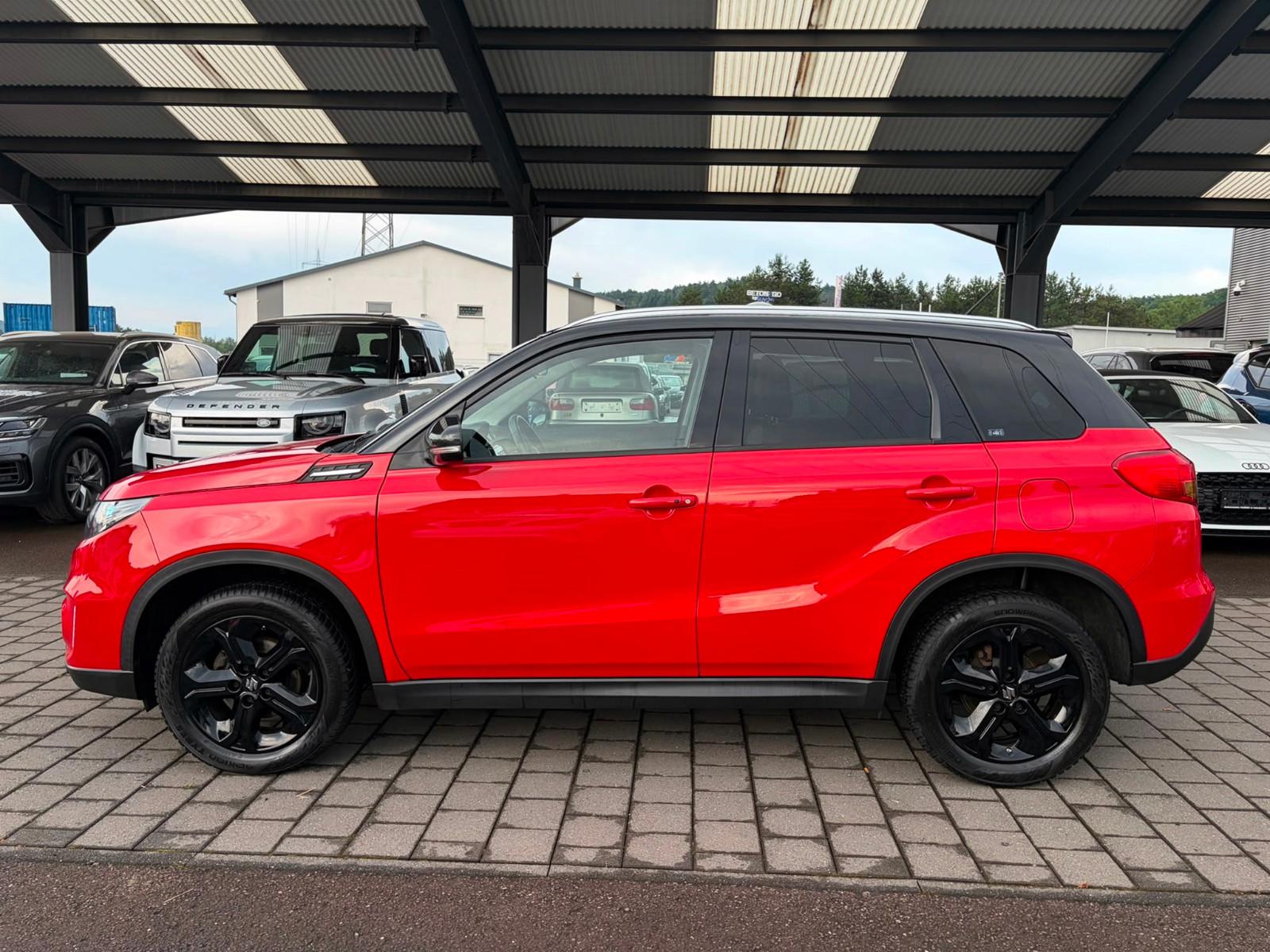 Suzuki Vitara1.6 DDiS Comfort 4x4 Leder Navi Panorama