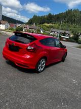Ford Focus 2,0 EcoBoost ST ST - Ford Focus: Ecoboost