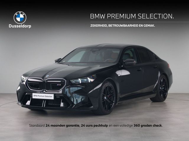 BMW M5 Sedan Accu SoH 100%
