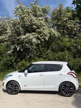 Suzuki Swift 1.2 X-TRA   1 A Zustand  1.Hand  wenig Km  - Suzuki Swift in Nürnberg