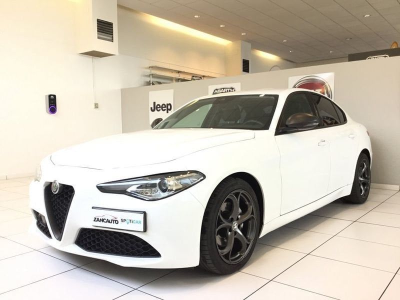 Alfa Romeo Giulia MY19 2.2 T-D 160CV AT8 Super U imagem 3