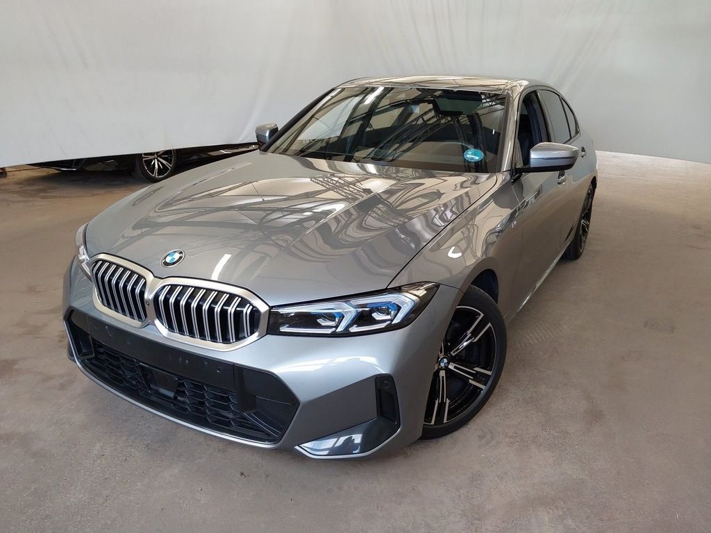 Image of BMW 320