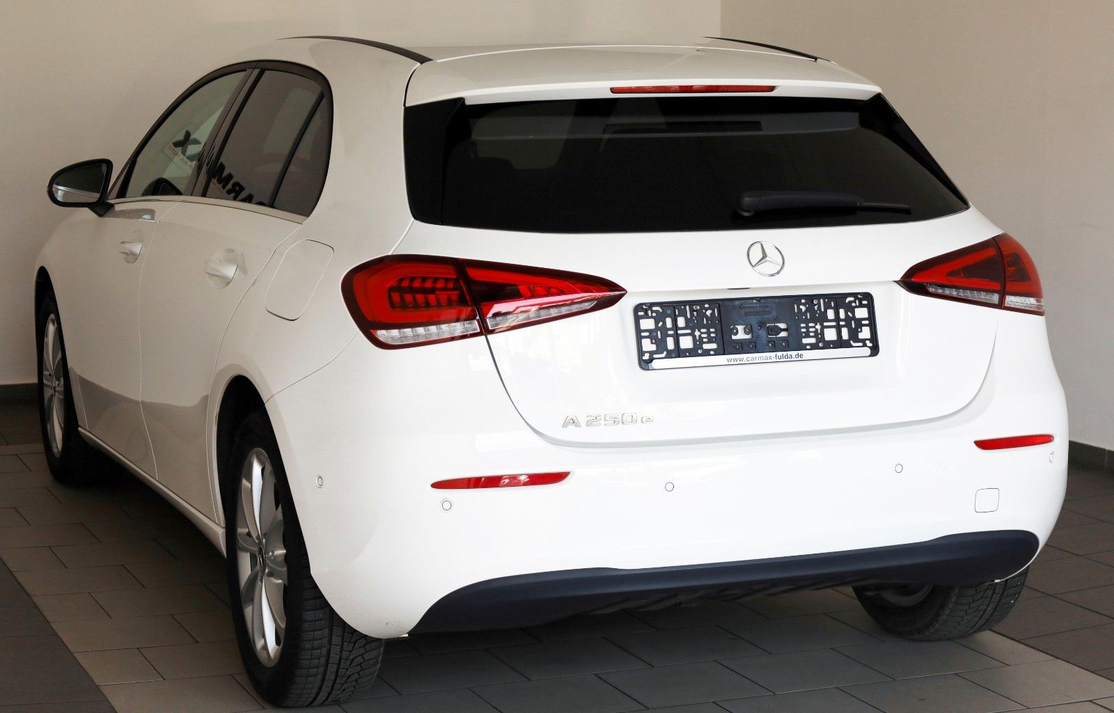 Fahrzeugabbildung Mercedes-Benz A 250 e,Style T.Leder,Navi,LED,SH,Kamera,SR+WR