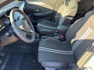 Fotografie 9 des Opel Corsa 1.2 Kamera Sitzheizung